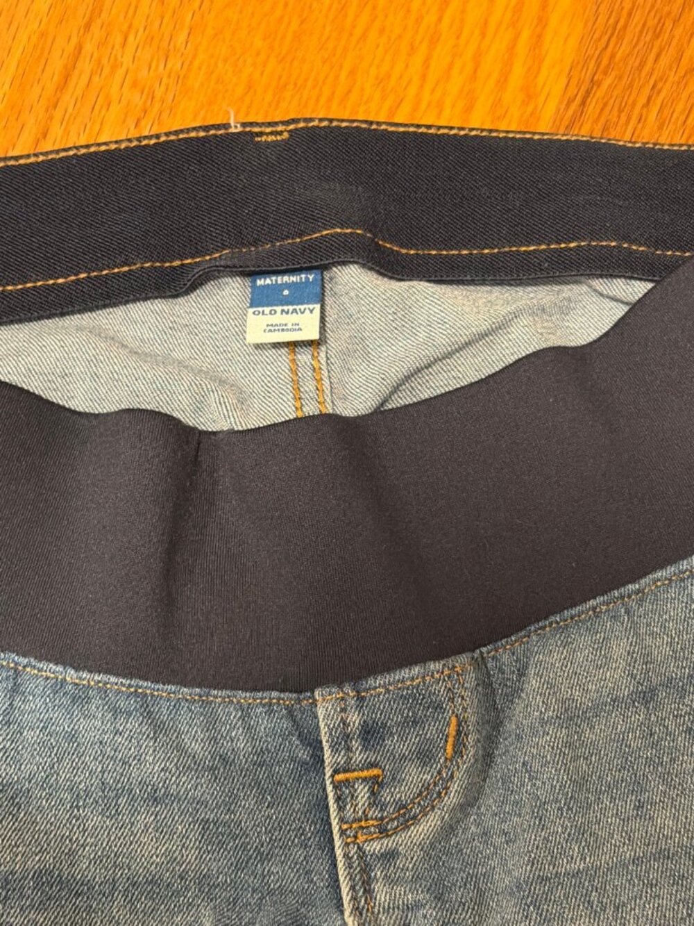 Old Navy Maternity Full Panel Jeans Size 8 Medium Wash